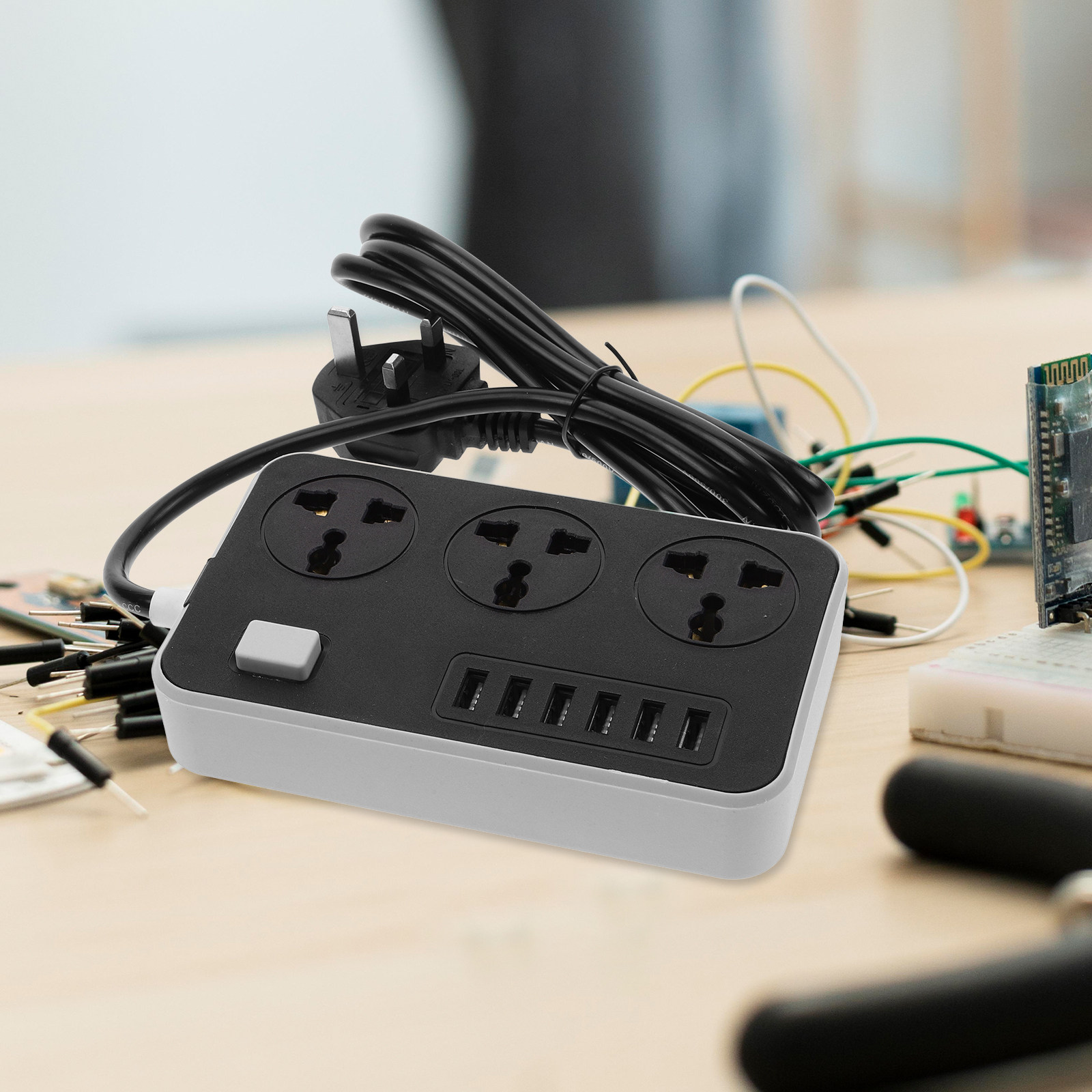 Универсальная вертикальная роз – обзор и цена Outdoor Use Power Strip